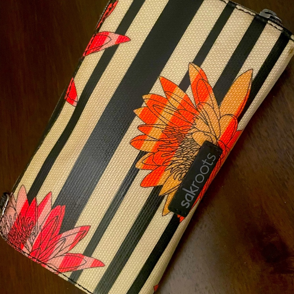 Sakroots billfold